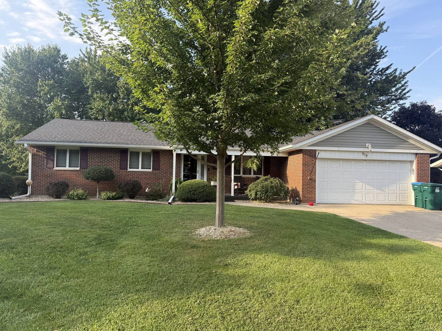 939 Stover AVE, Milledgeville, IL 61051