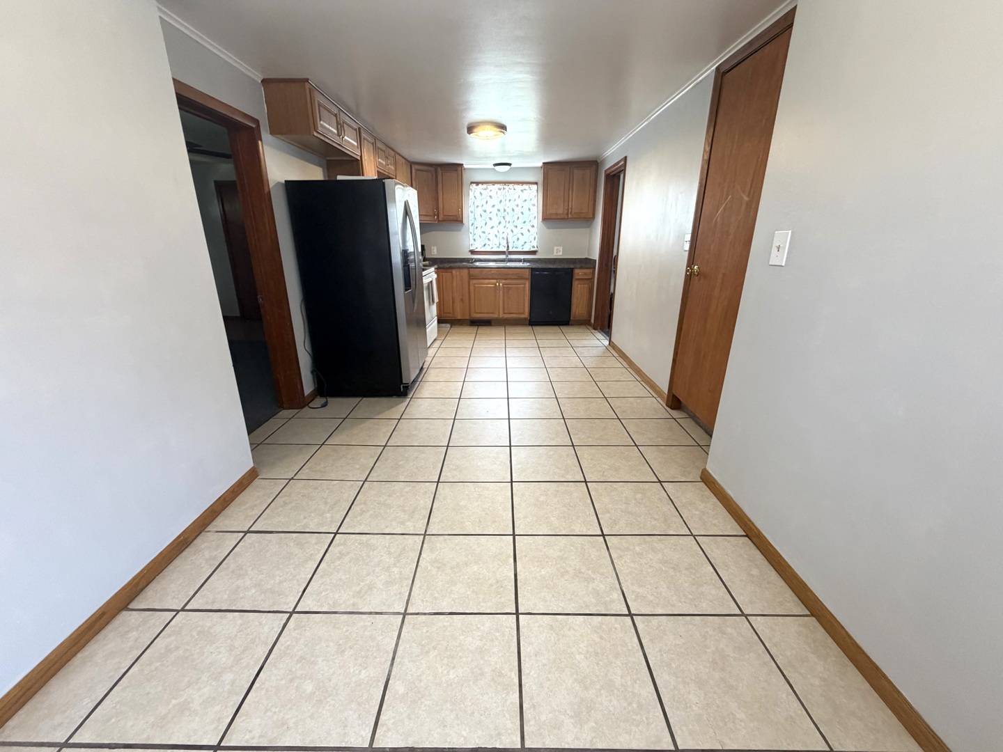 84 21st AVE N, Clinton, IA 52732