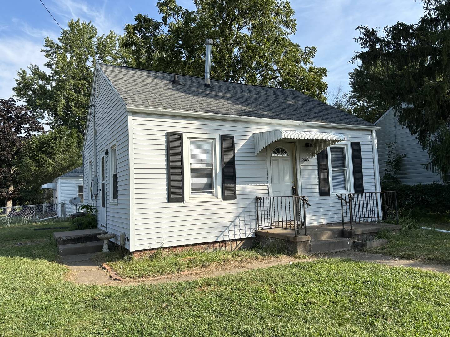 3166 Mc Kinley AVE, Davenport, IA 52802