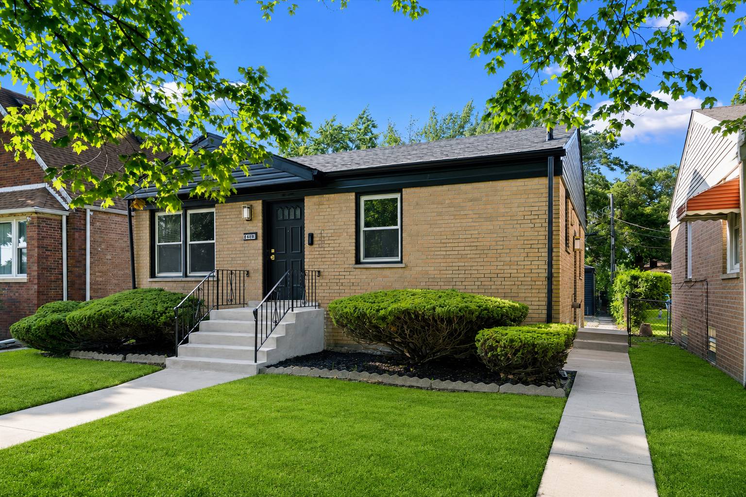 438 W 126th PL, Chicago, IL 60628