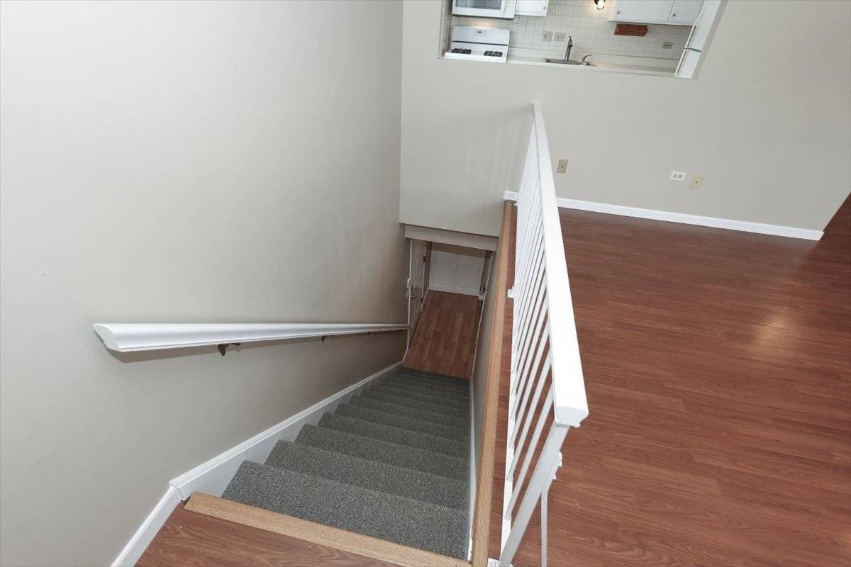 1063 HAMPTON HBR #1063, Schaumburg, IL 60193