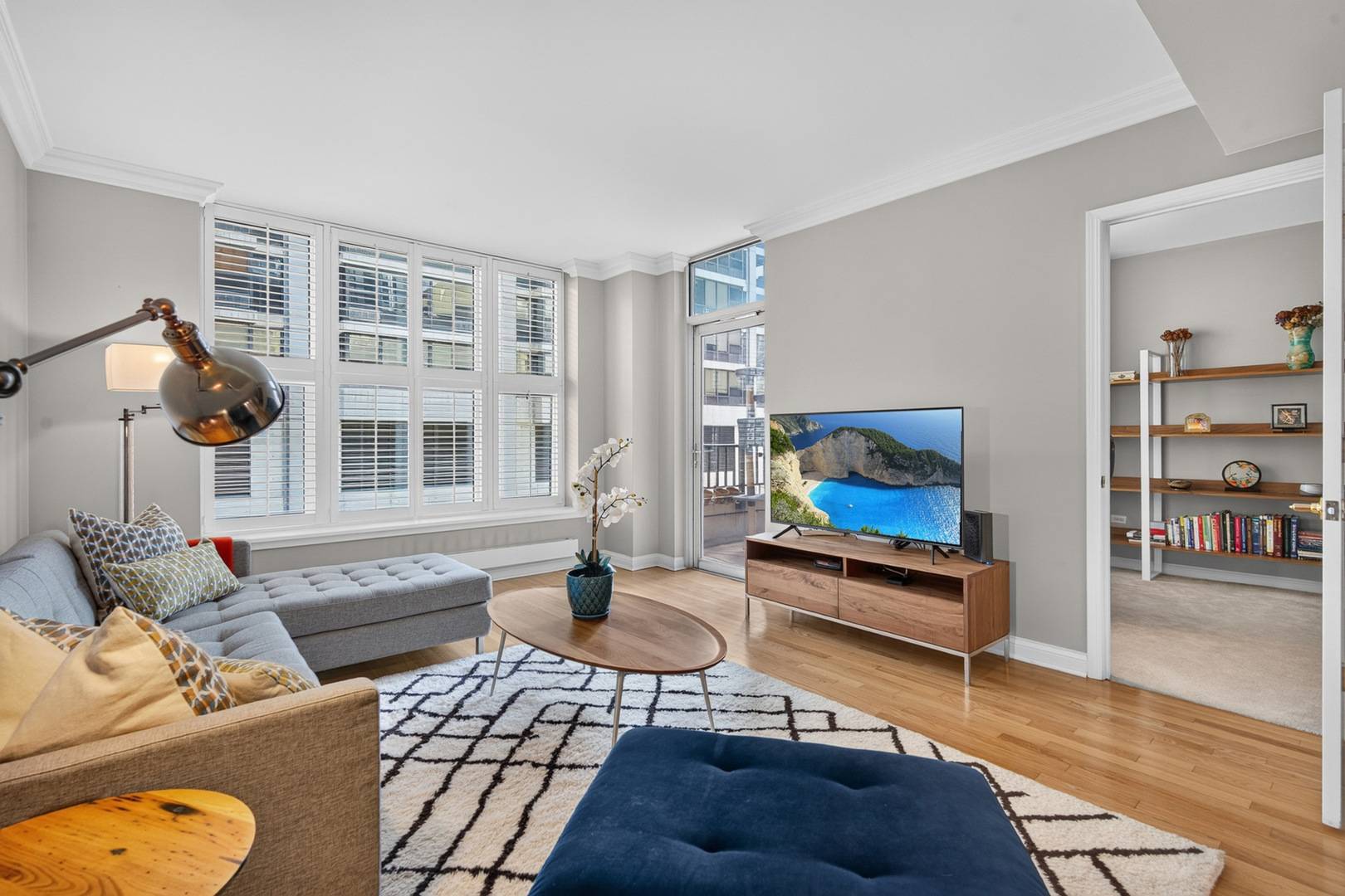 25 E Superior ST #1006, Chicago, IL 60611