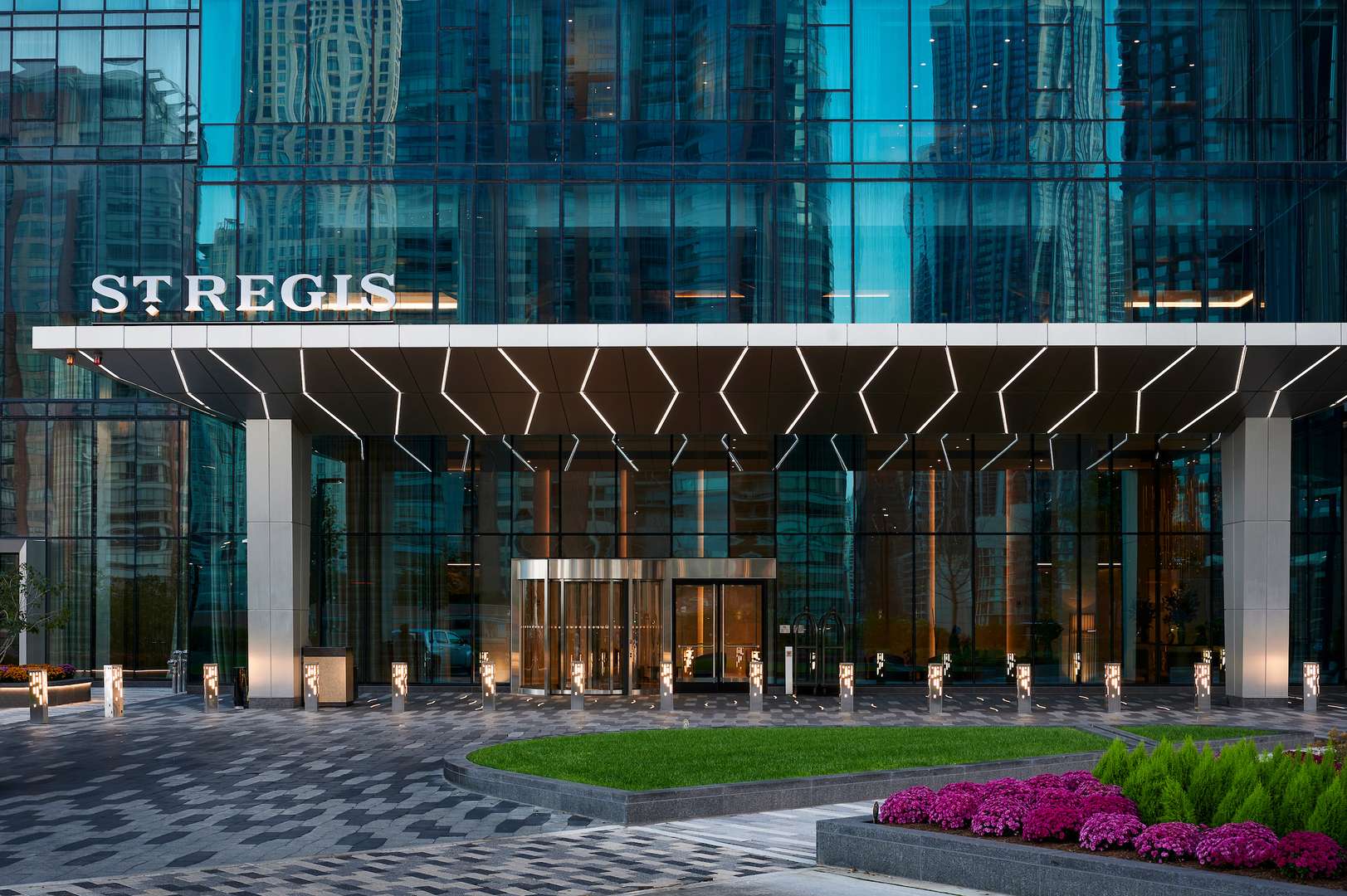 363 E Wacker DR #7601, Chicago, IL 60601