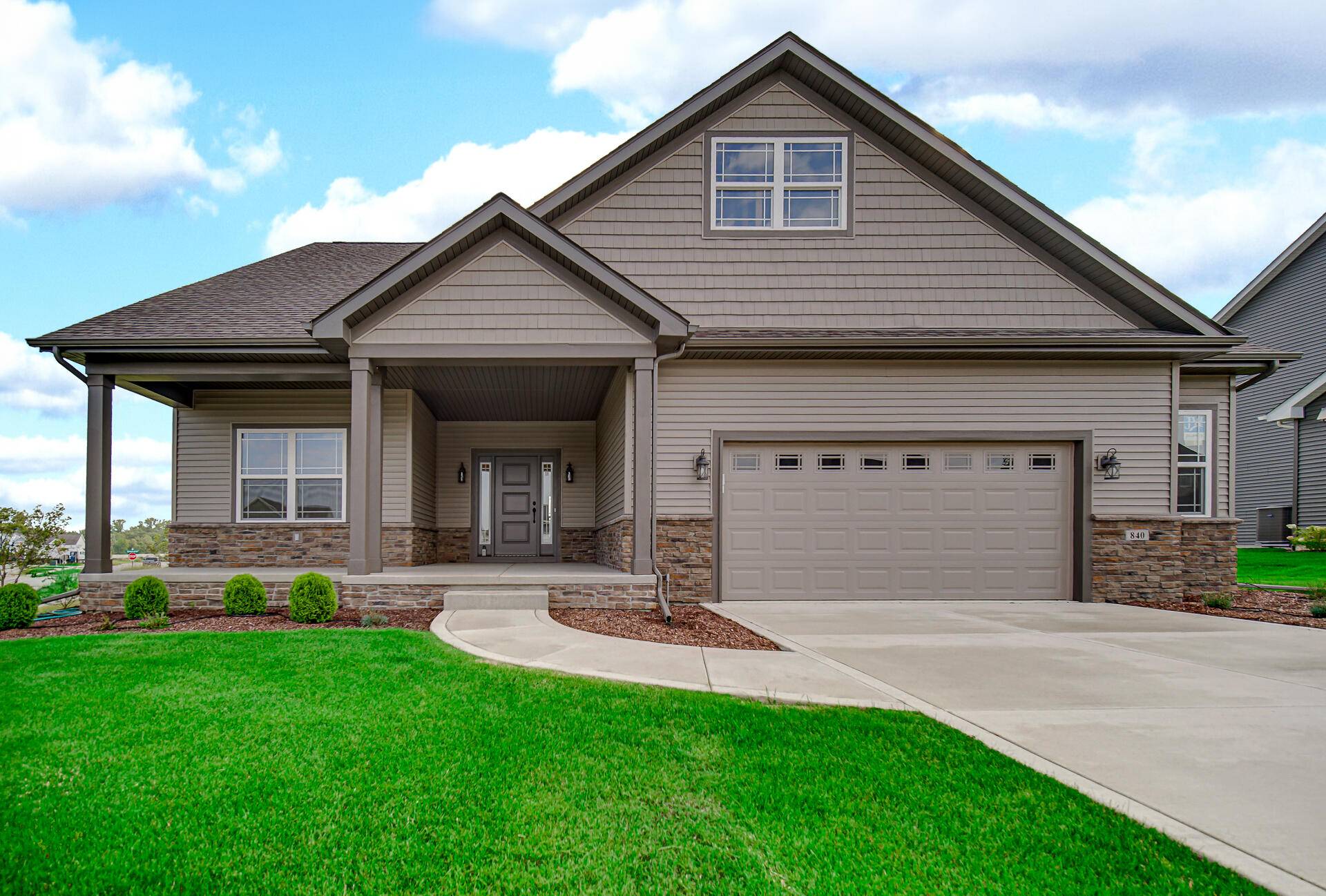 840 Idlewild Lane, Chesterton, IN 46304