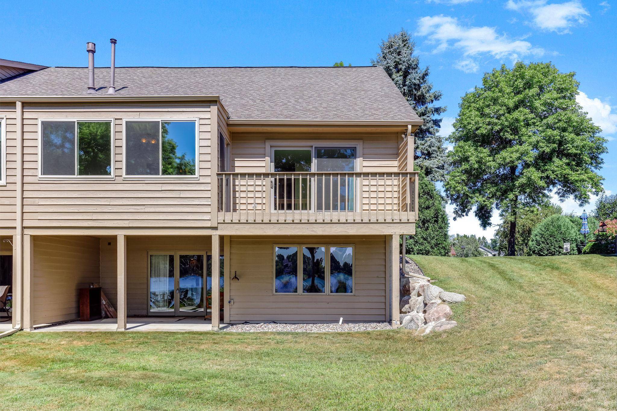 1624 Waterbury, Waconia, MN 55387
