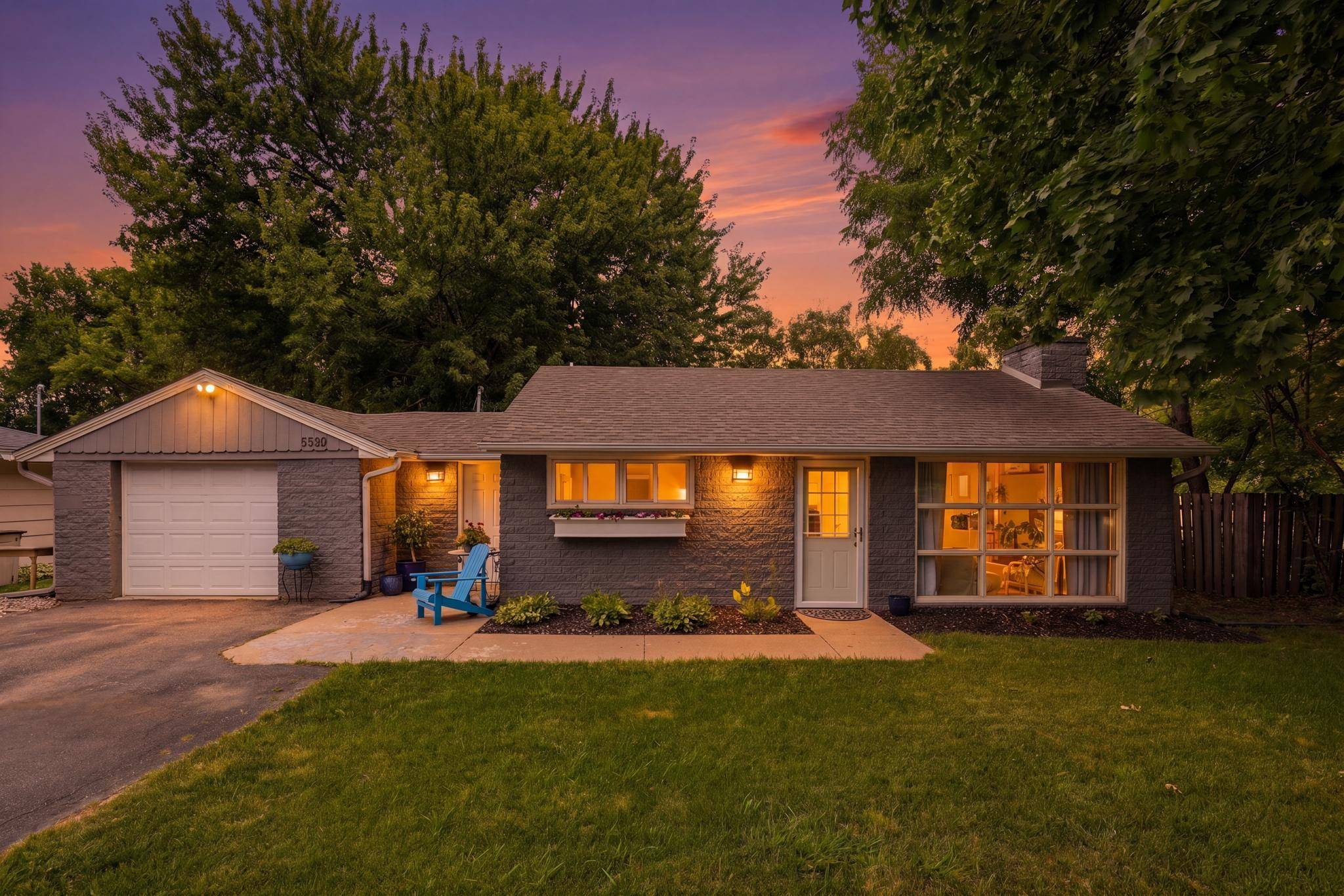 5320 Manitou RD, Excelsior, MN 55331