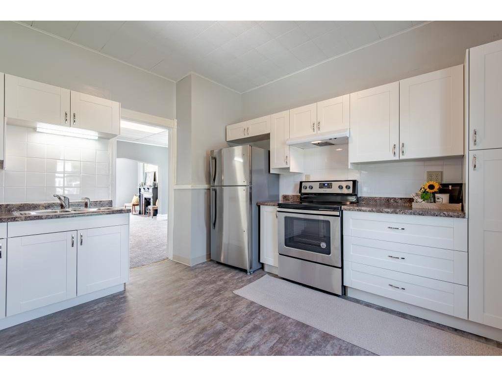1113 Minnehaha AVE E, Saint Paul, MN 55106