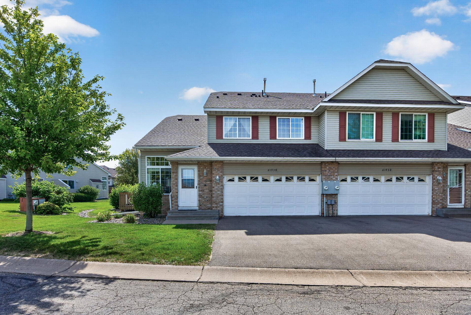 6193 Courtly RD #E, Woodbury, MN 55125