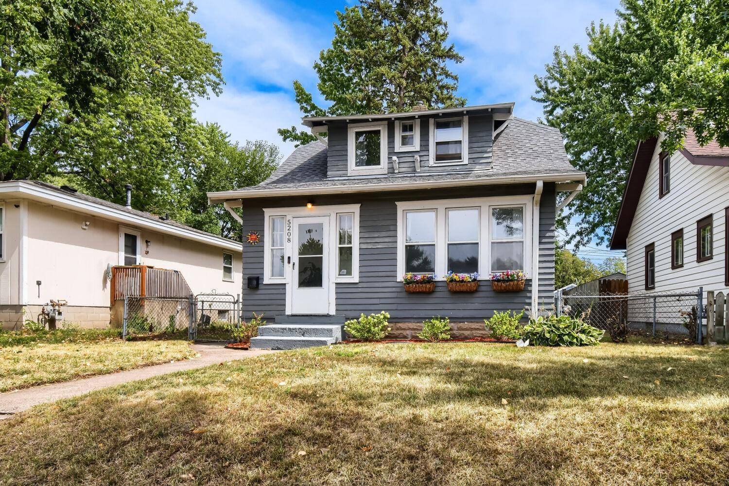 5208 Camden AVE N, Minneapolis, MN 55430