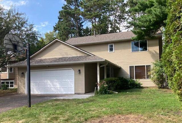 7018 43rd ST N, Oakdale, MN 55128