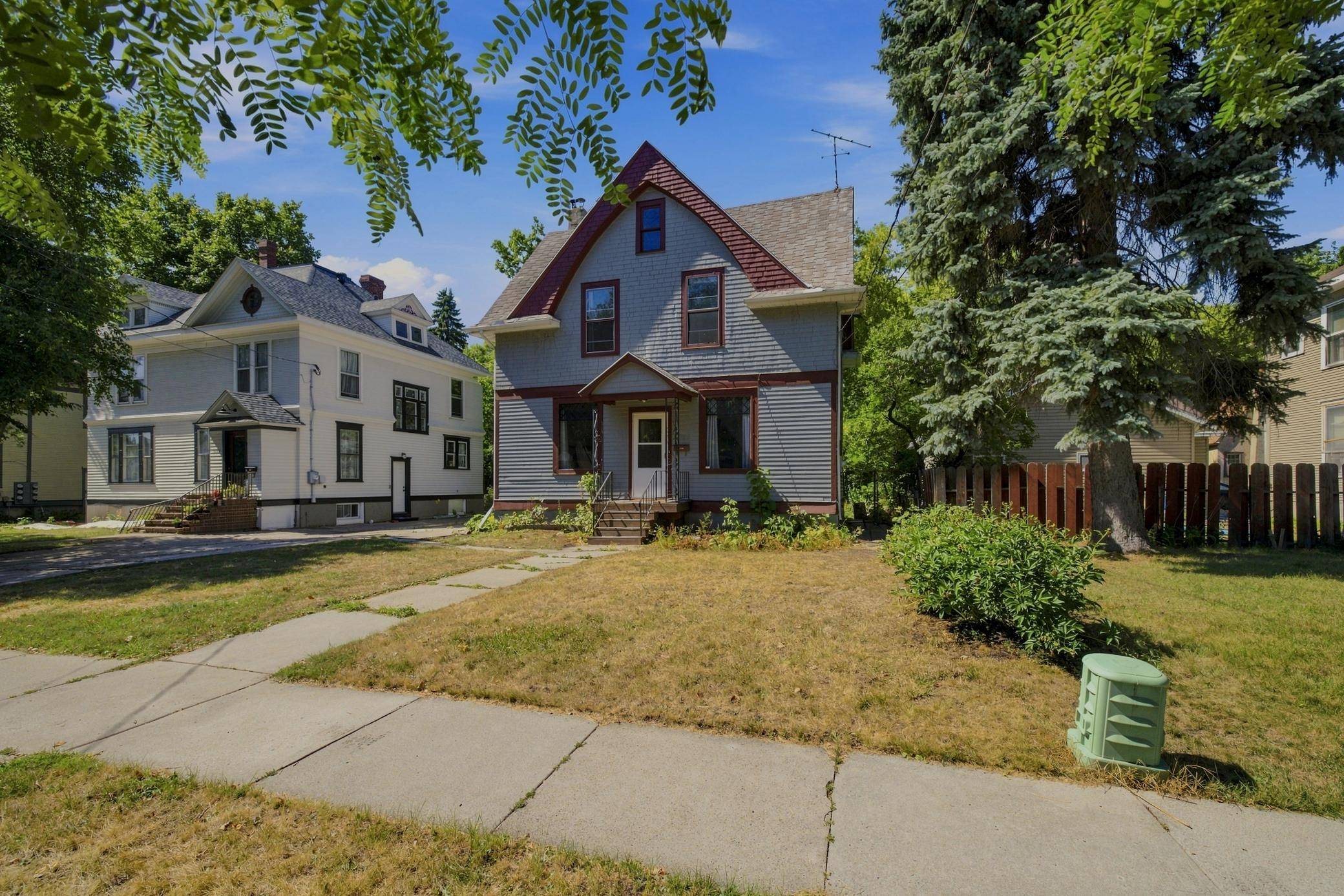 1028 7th ST N, Fargo, ND 58102