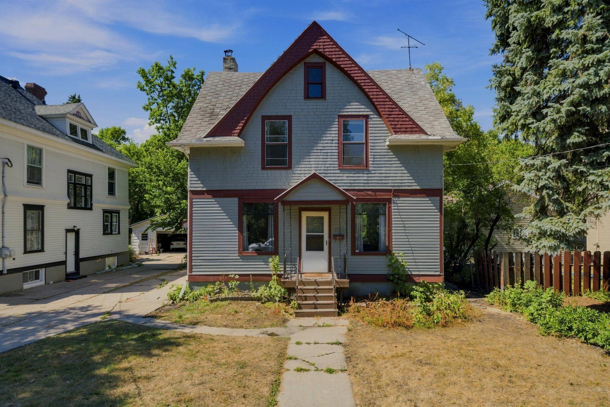 1028 7th ST N, Fargo, ND 58102