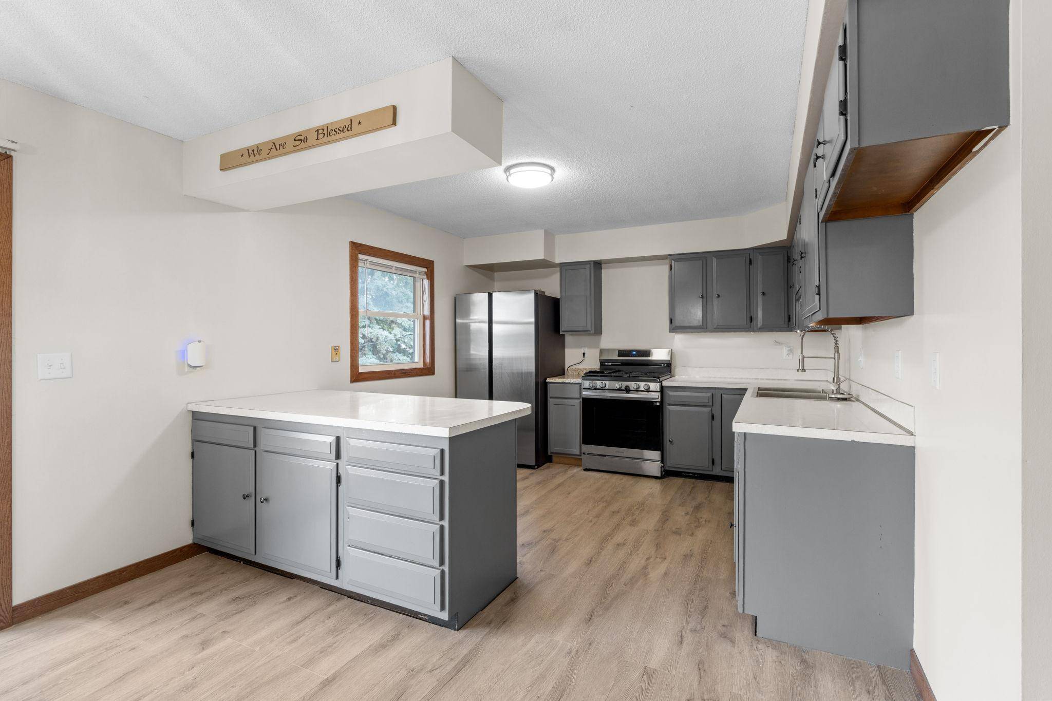11833 Kentucky AVE N, Champlin, MN 55316