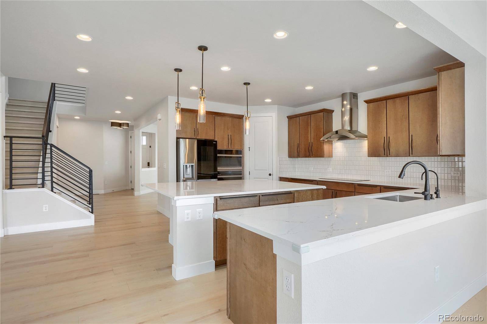 7319 S Yantley WAY, Aurora, CO 80016