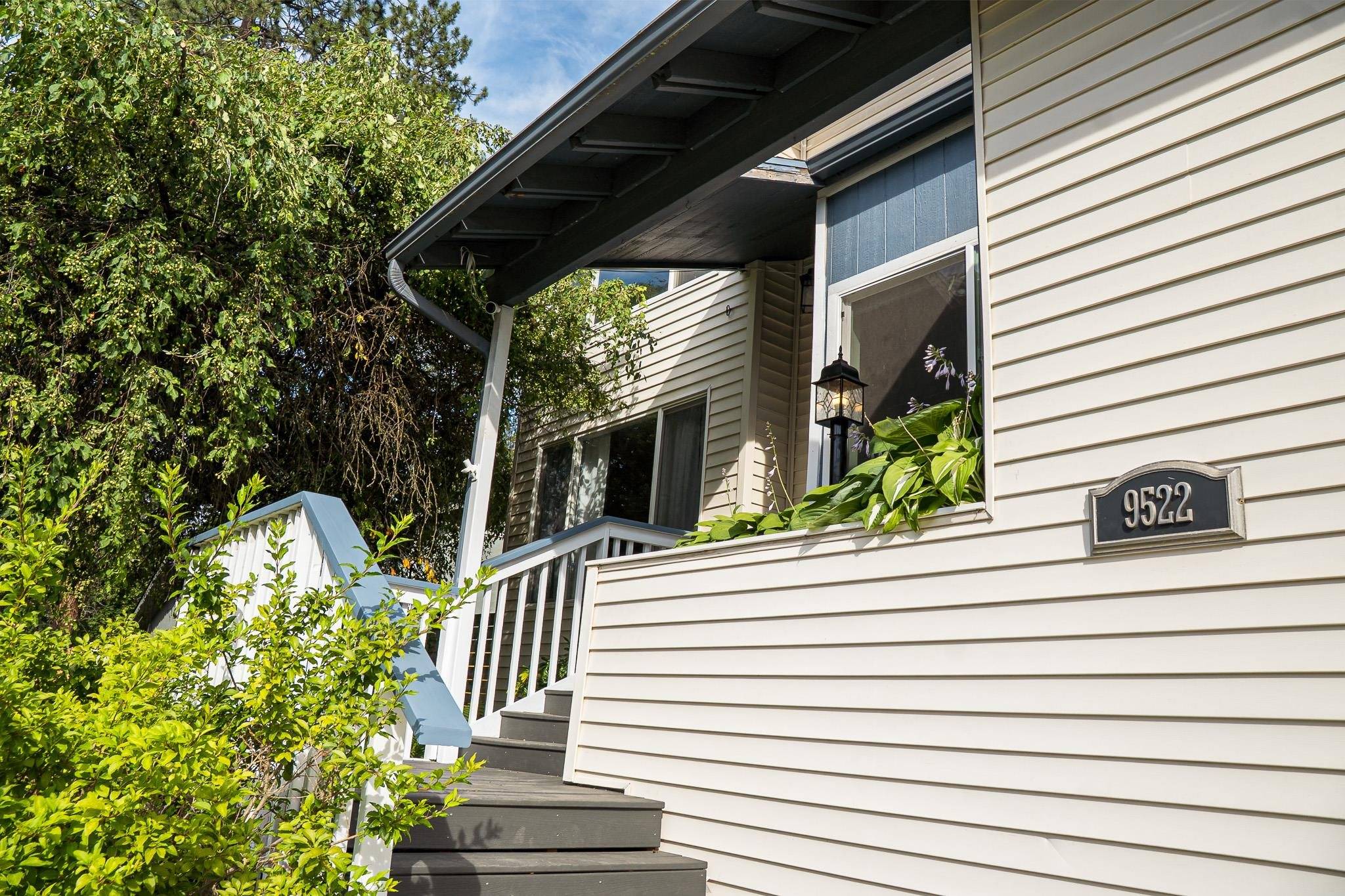 9522 N Loganberry Ct, Spokane, WA 99208