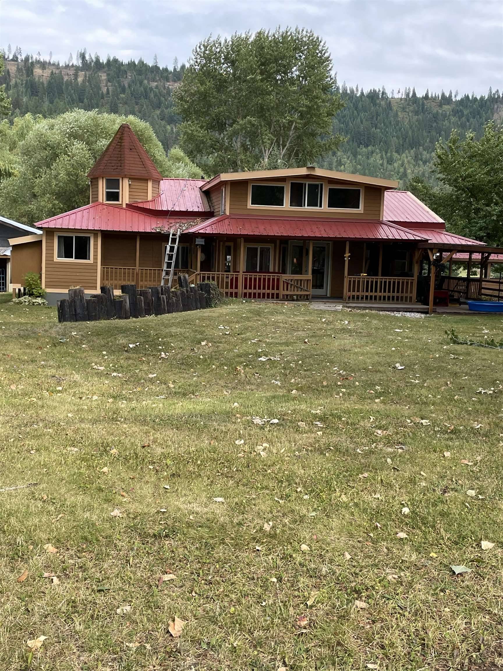 242 Larch Ln, Cusick, WA 99119