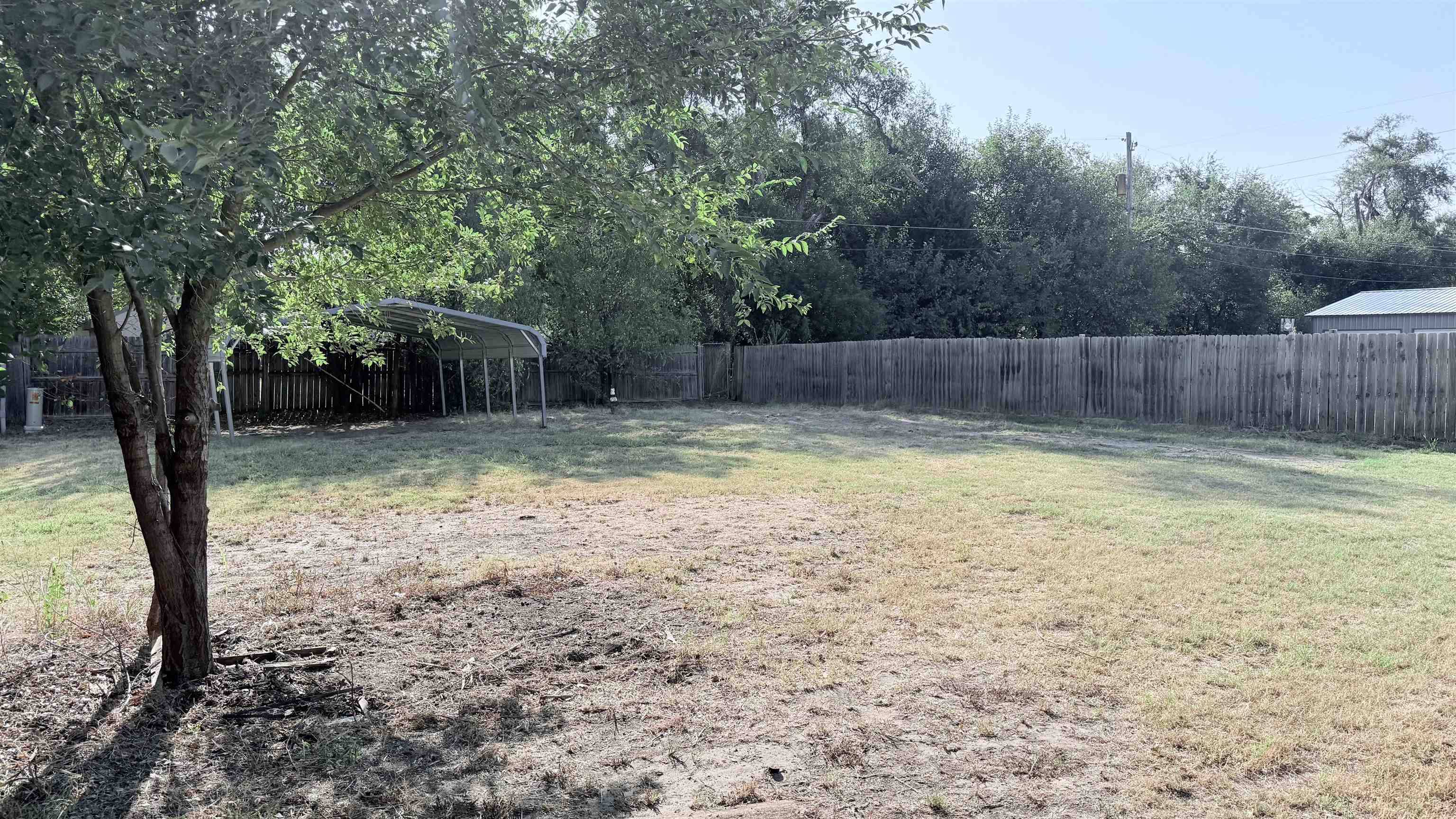530 N Elder, Wichita, KS 67212