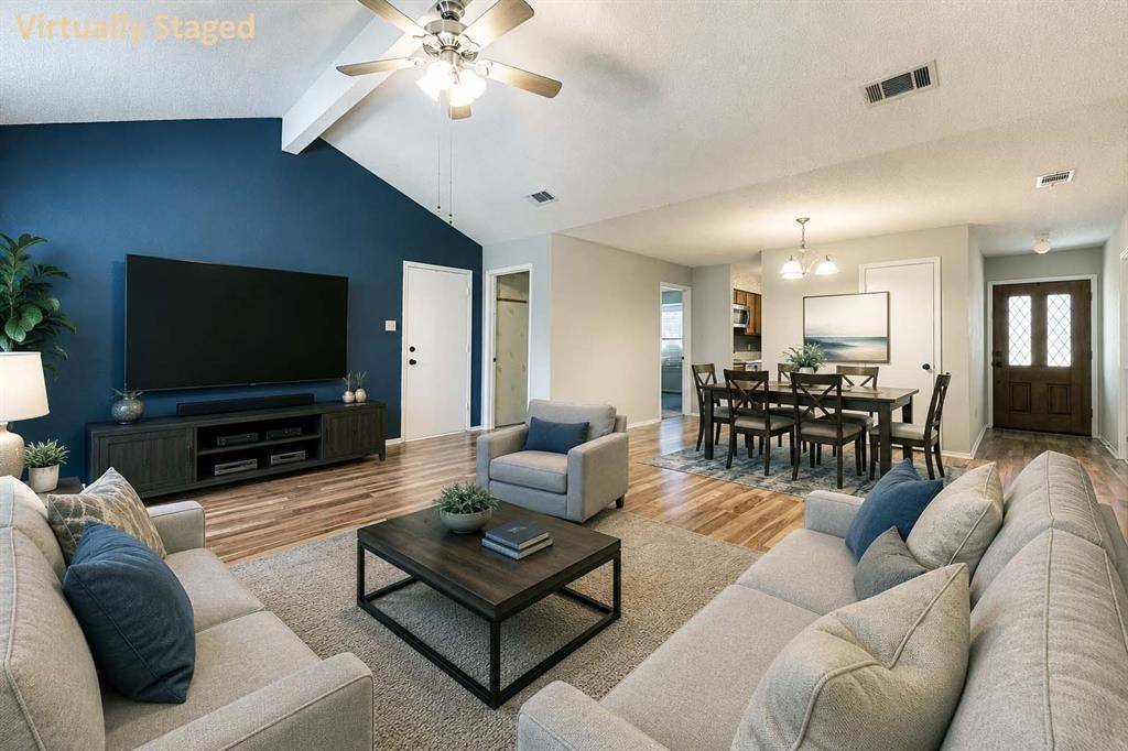 923 Courtney, Mesquite, TX 75150