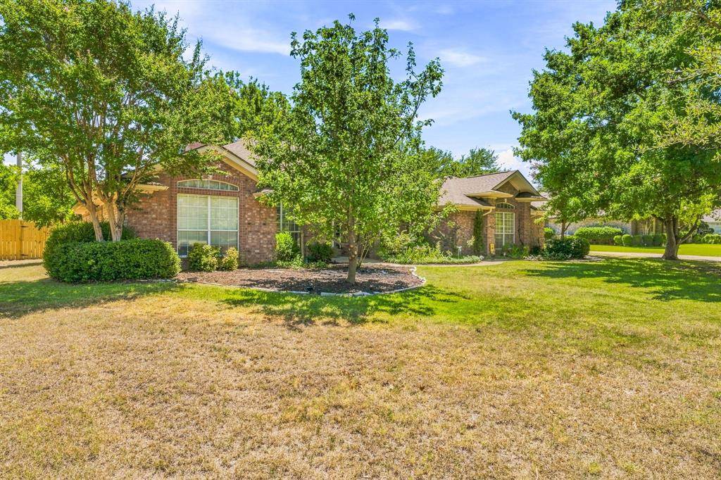 308 Tanglewood Trail, Stephenville, TX 76401