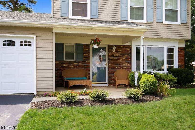 18 Markwood Dr, Howell Twp., NJ 07731