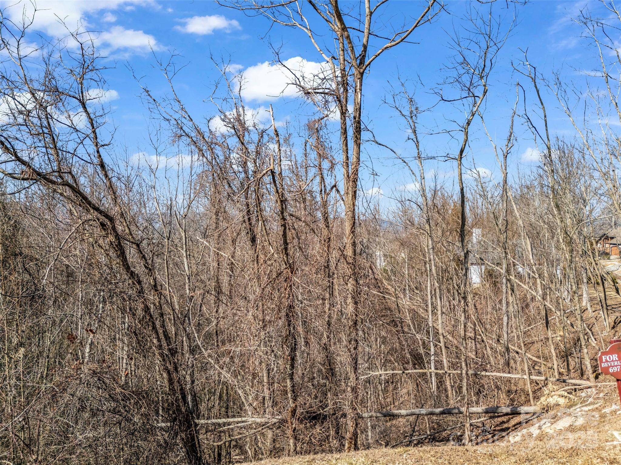 1509 Summit Hill RD, Hendersonville, NC 28791