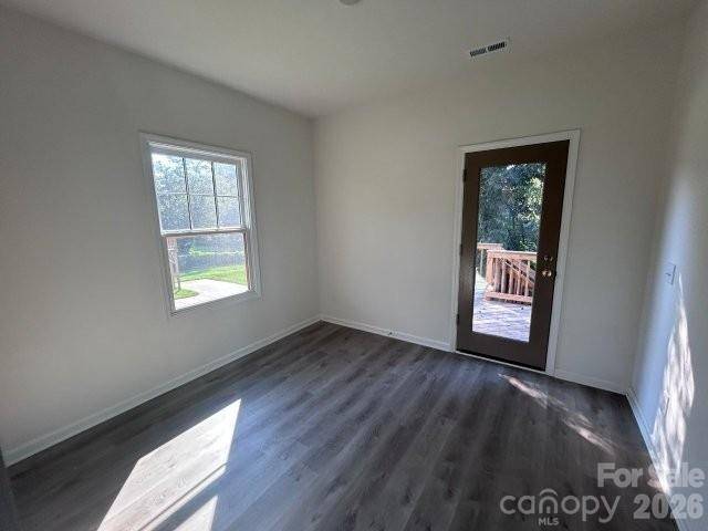 523 W Front ST, Statesville, NC 28677