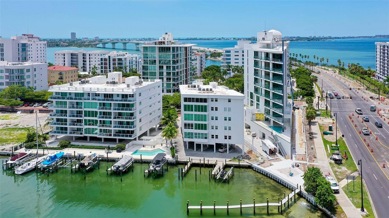 660 GOLDEN GATE POINT #51 & 52, Sarasota, FL 34236