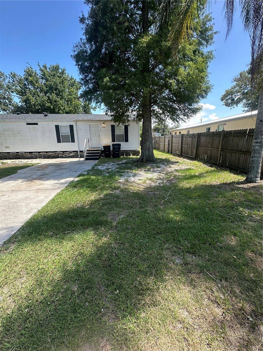 2594 MCINTOSH DR, Lakeland, FL 33815