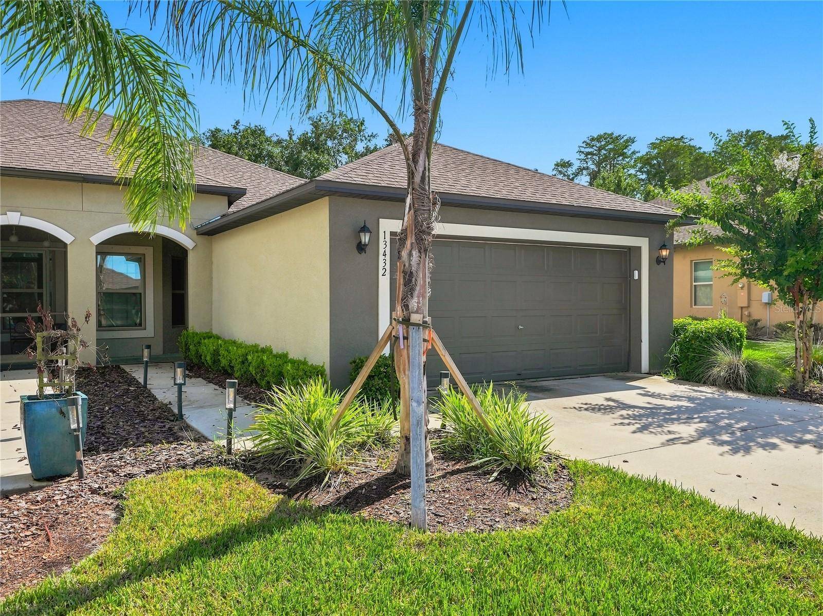 13432 CREST LAKE DR, Hudson, FL 34669