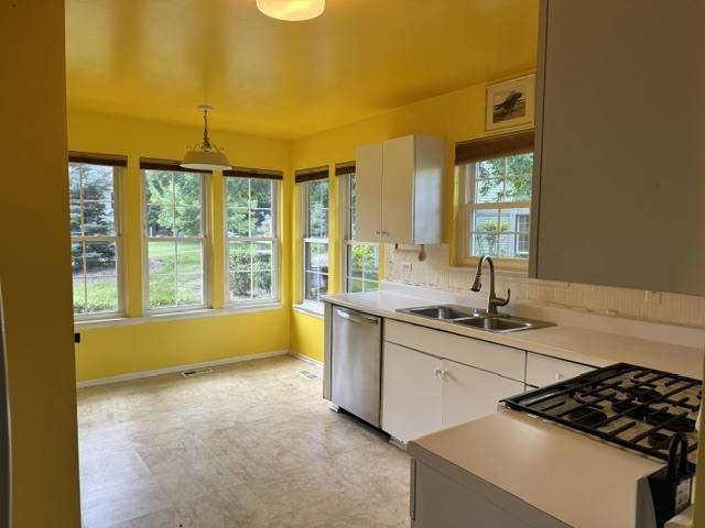 277 E Fabish DR #277, Buffalo Grove, IL 60089