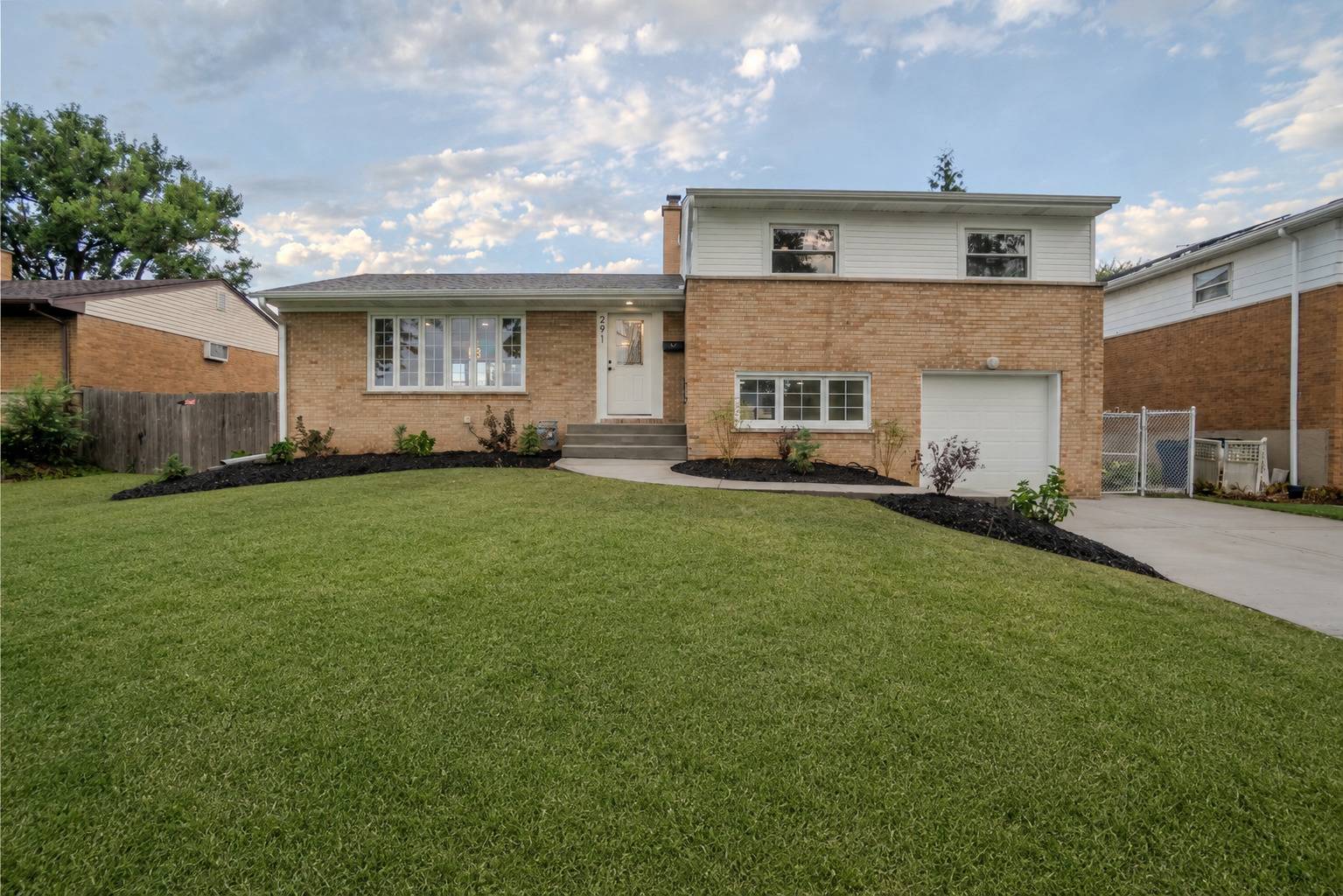 291 Division ST, Melrose Park, IL 60160