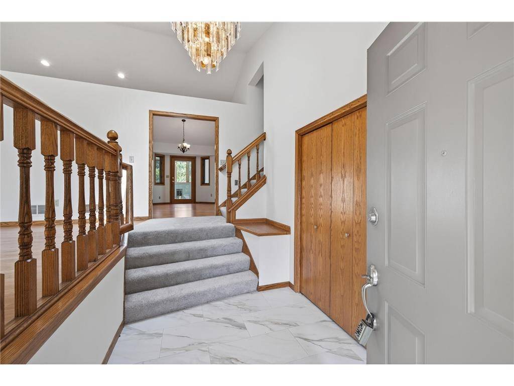9000 Ashley TER, Brooklyn Park, MN 55443
