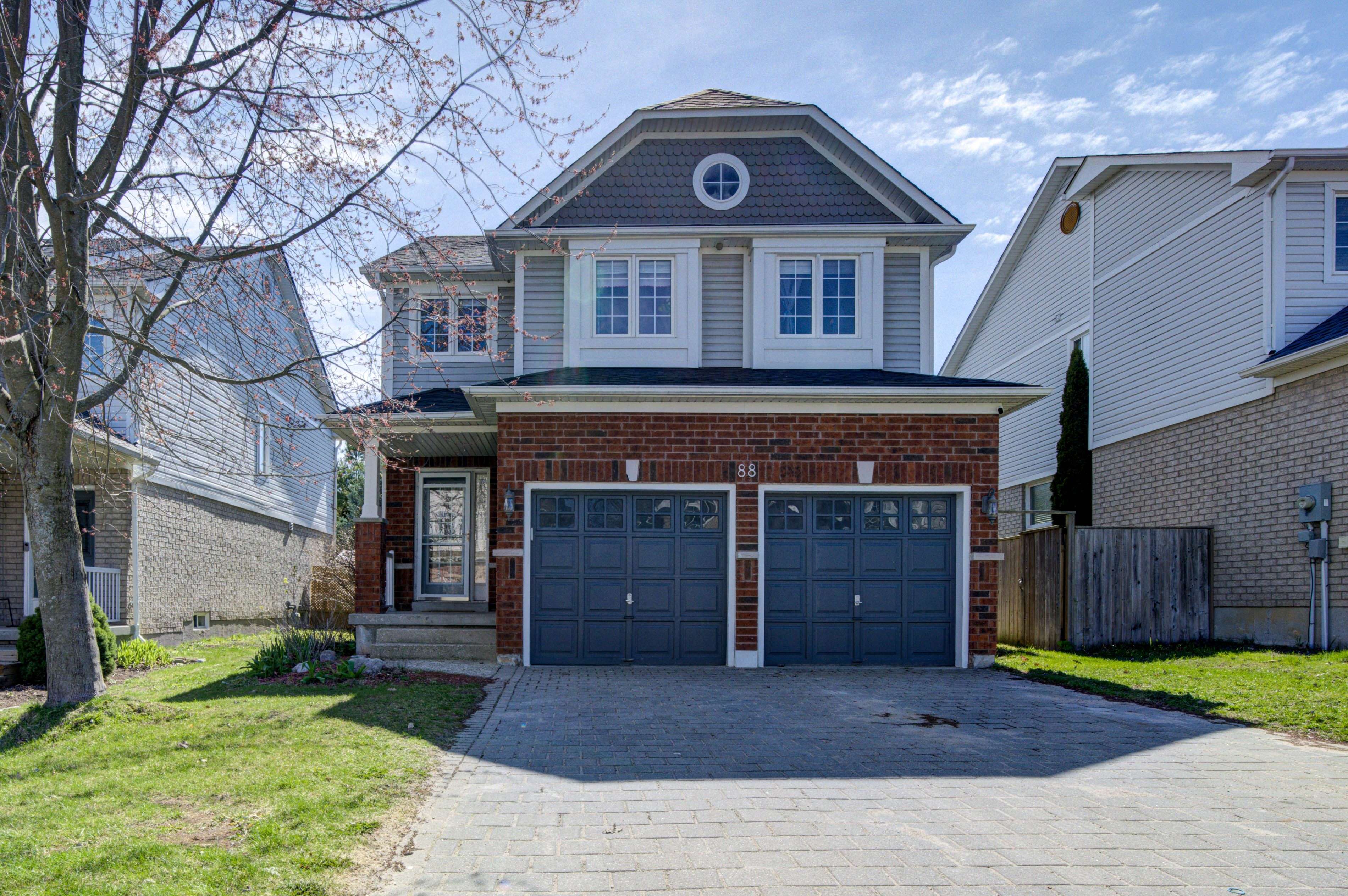 88 Wesley AVE, Wasaga Beach, ON L9Z 0B9