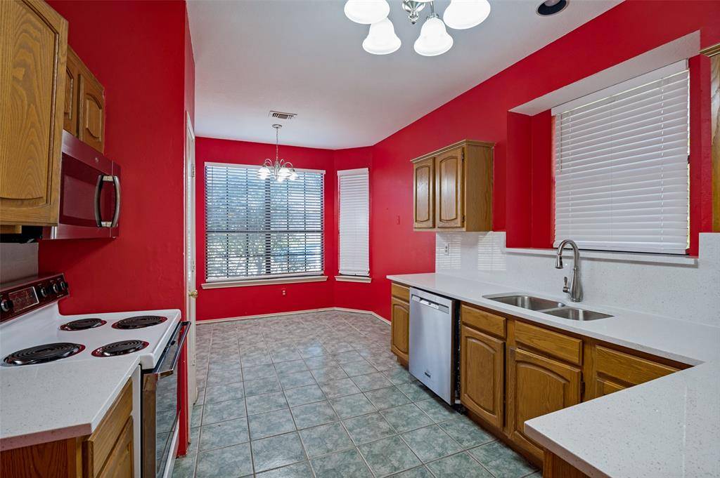 4315 Harvest Hill Road, Carrollton, TX 75010