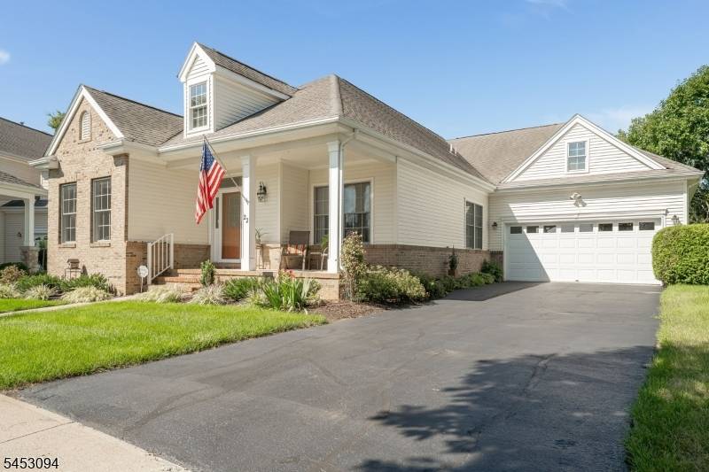 22 Merlin Dr, Washington Twp., NJ 07882