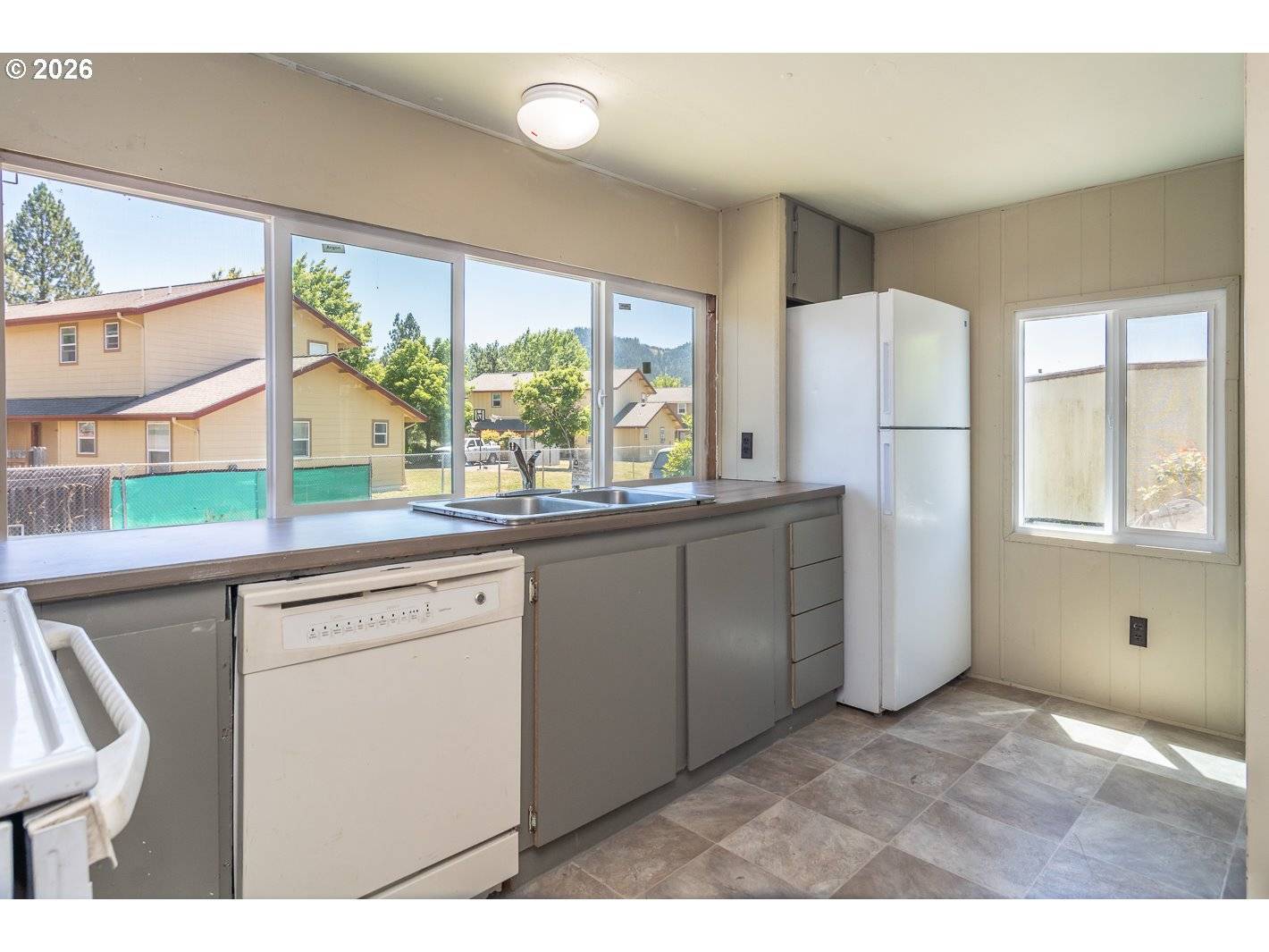 1050 W CENTRAL AVE #55, Sutherlin, OR 97479