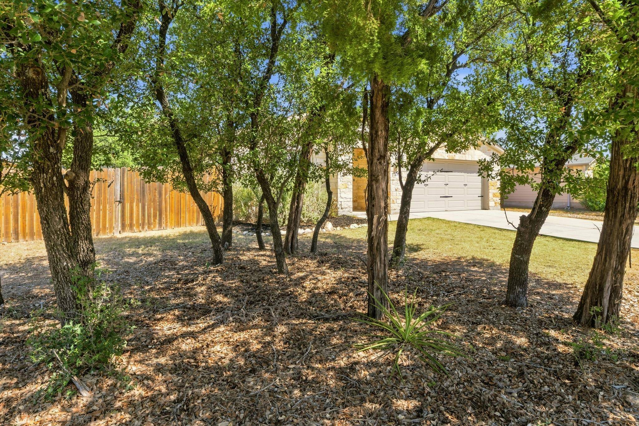 21720 Crystal WAY, Lago Vista, TX 78645