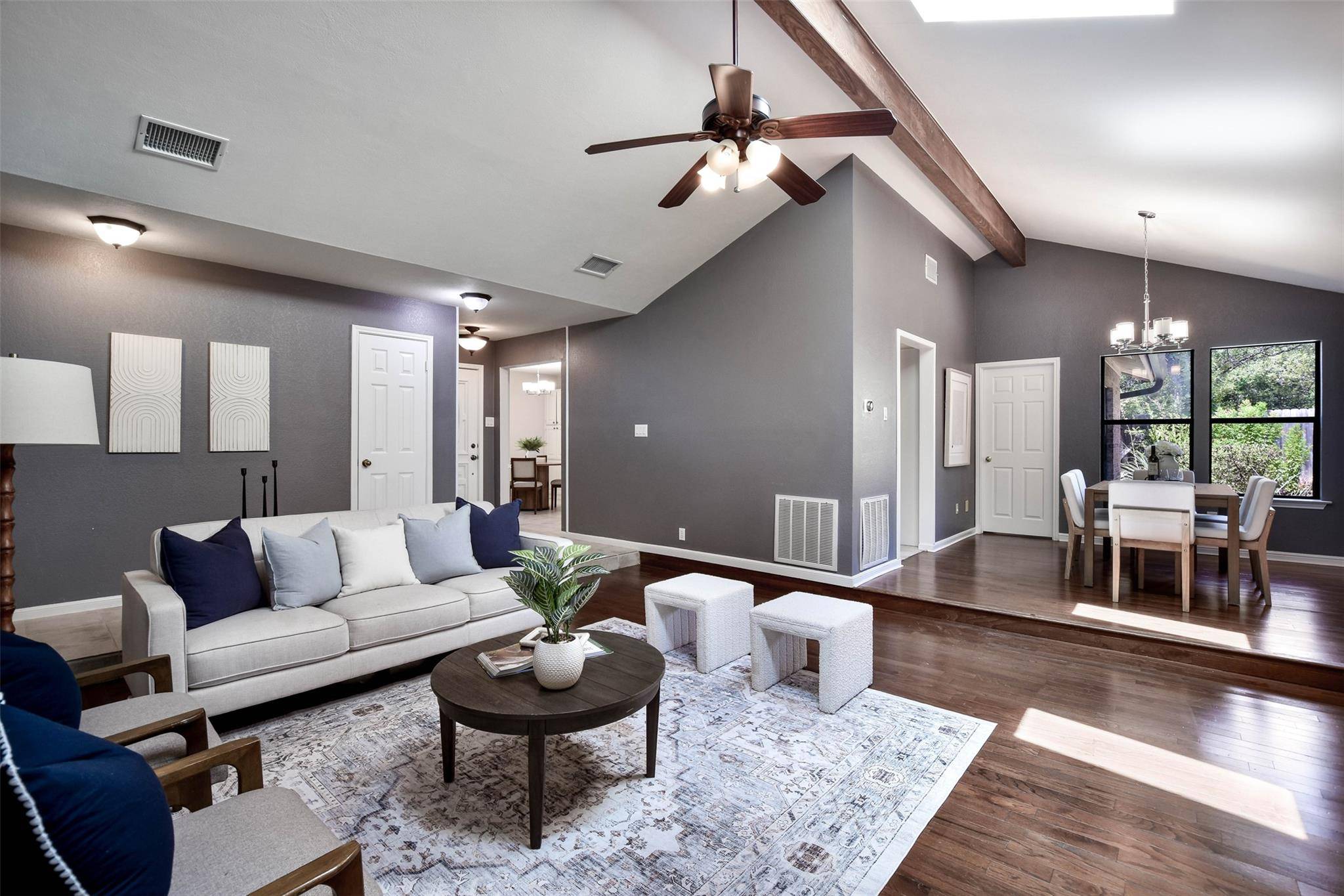 10803 Leafwood LN, Austin, TX 78750