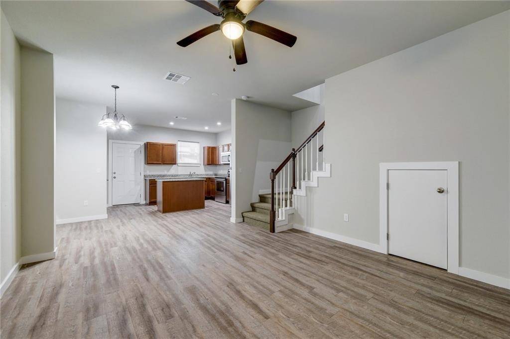 906 Quartz CT #302, Cedar Park, TX 78613