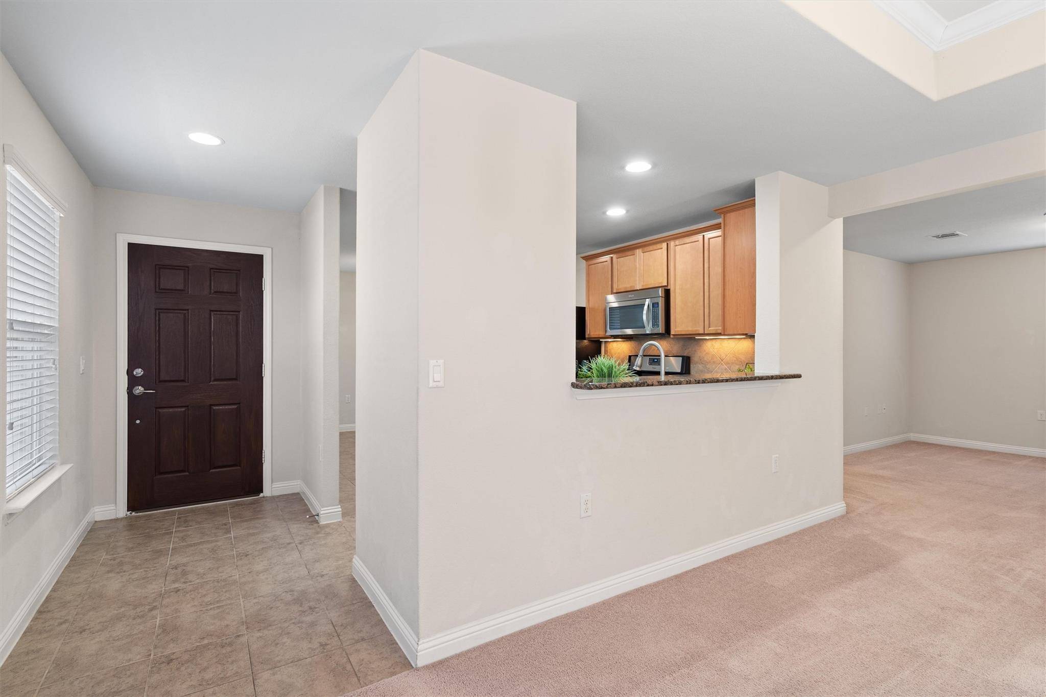 307 Kickapoo Creek LN, Georgetown, TX 78633