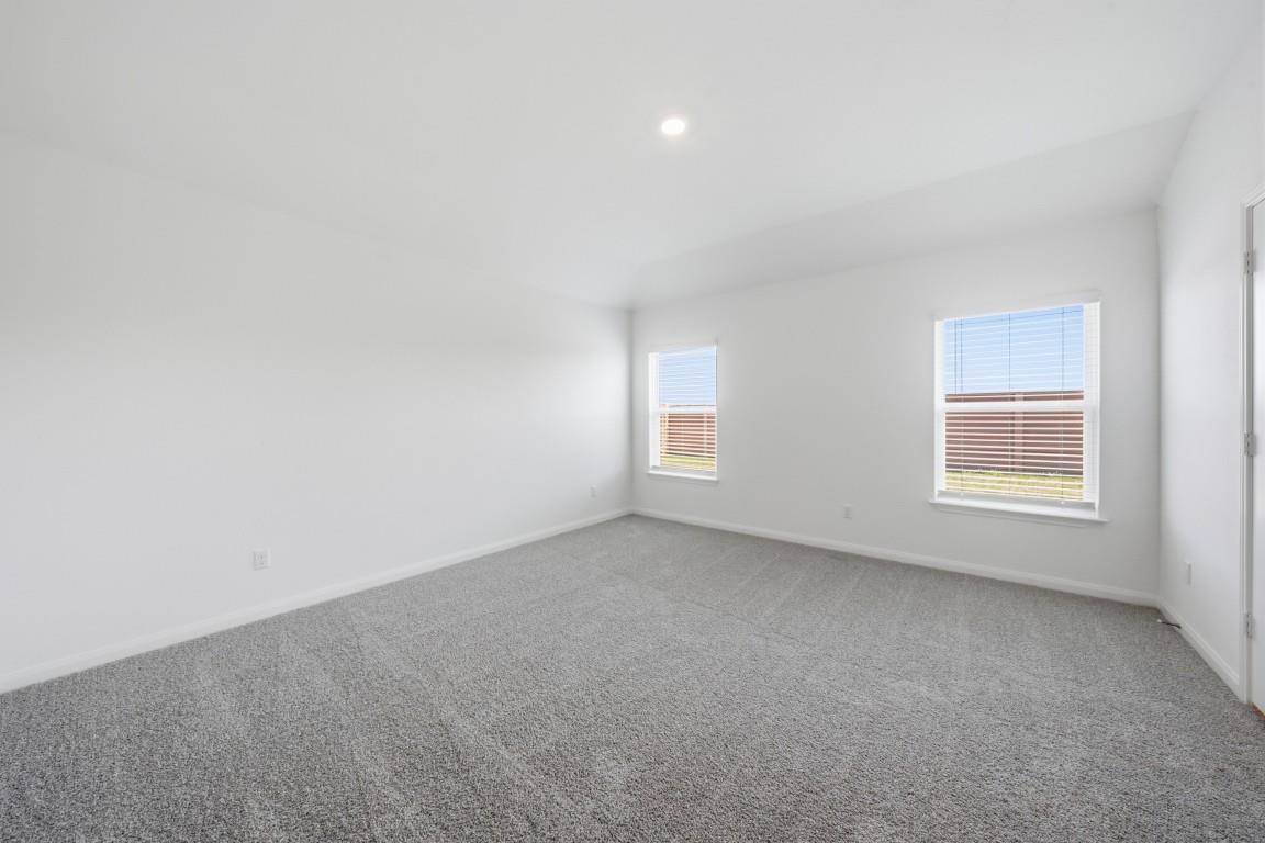 237 W Luna Blue LN, Jarrell, TX 76537
