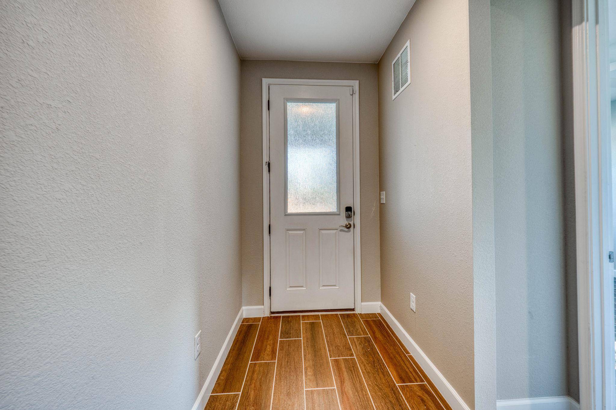 101 Plumbago LN, Marble Falls, TX 78654