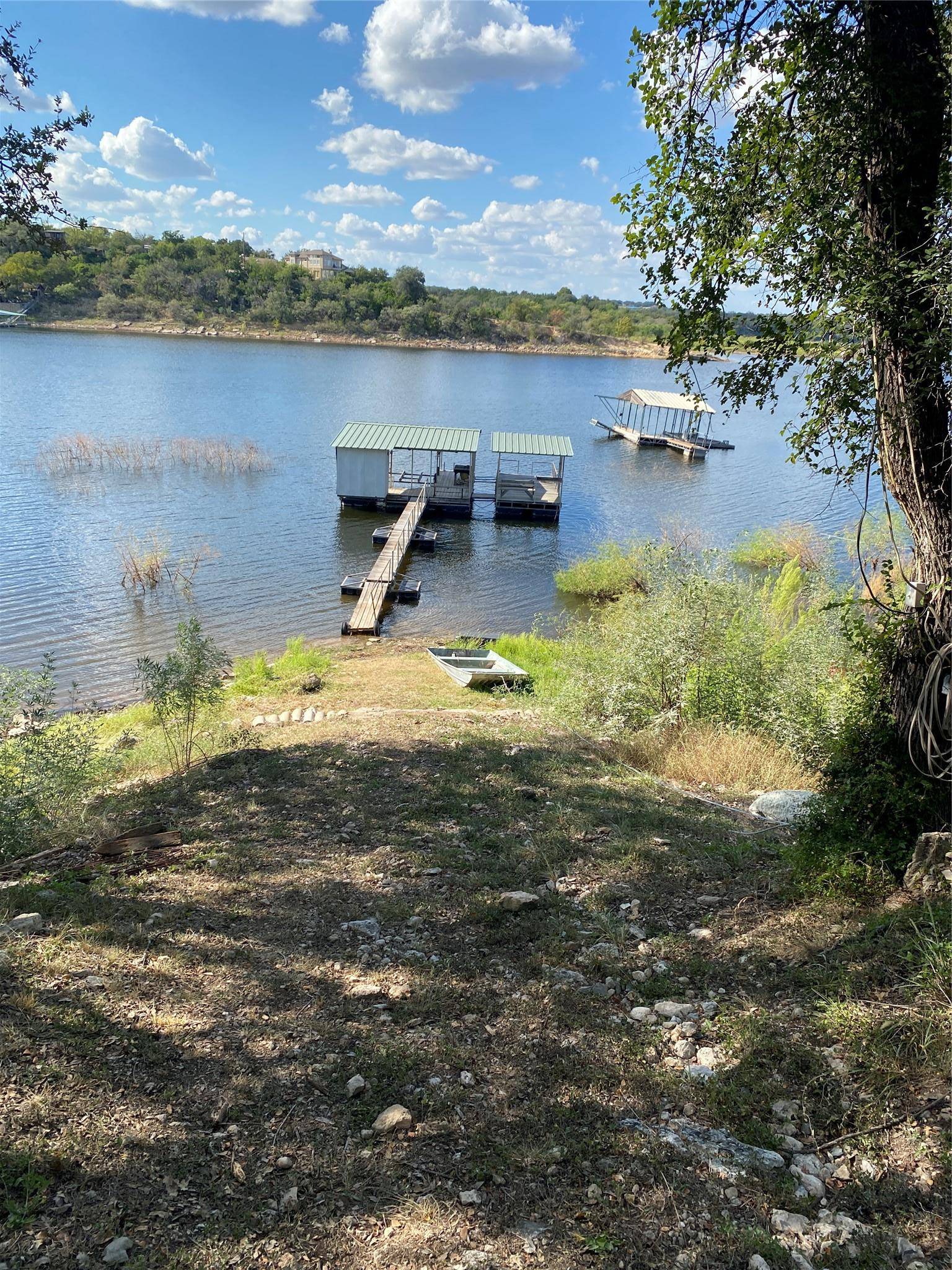 113 Vicinity Trail Drive DR, Spicewood, TX 78669