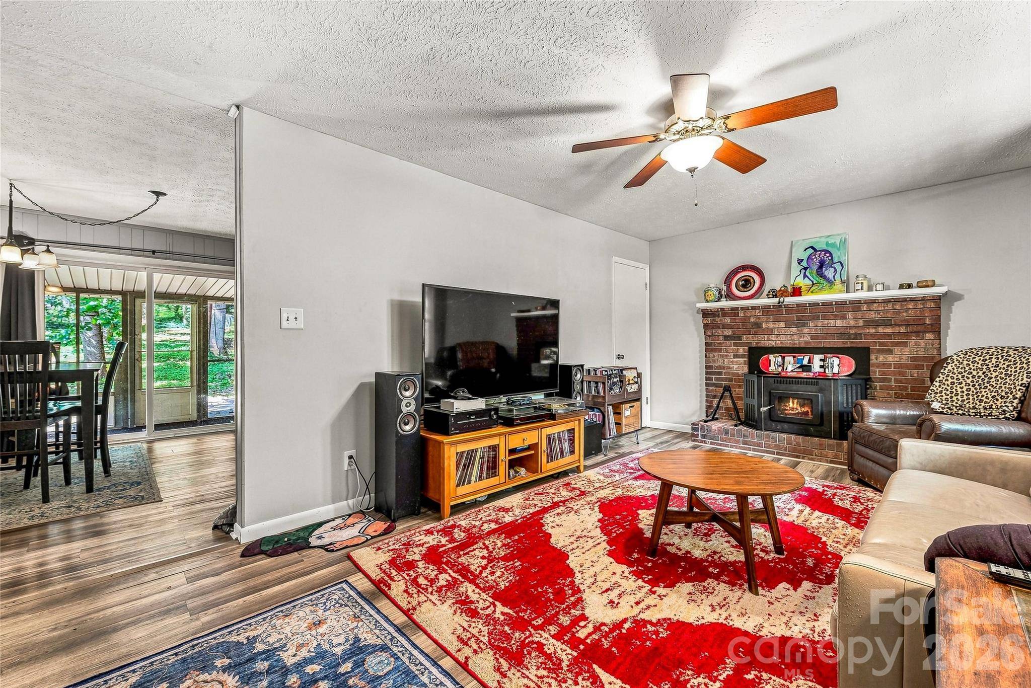 28 Fairhaven CT, Asheville, NC 28803