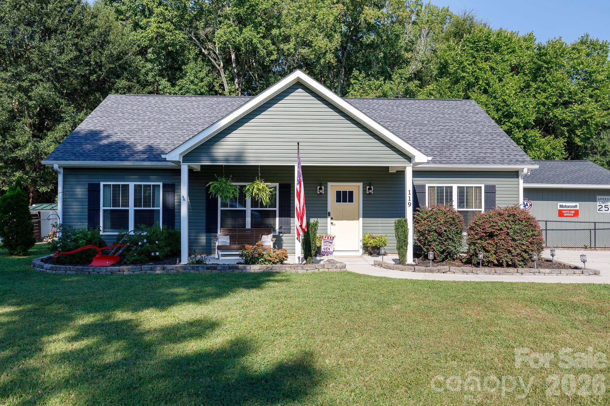 119 Fairmont ST, Clover, SC 29710