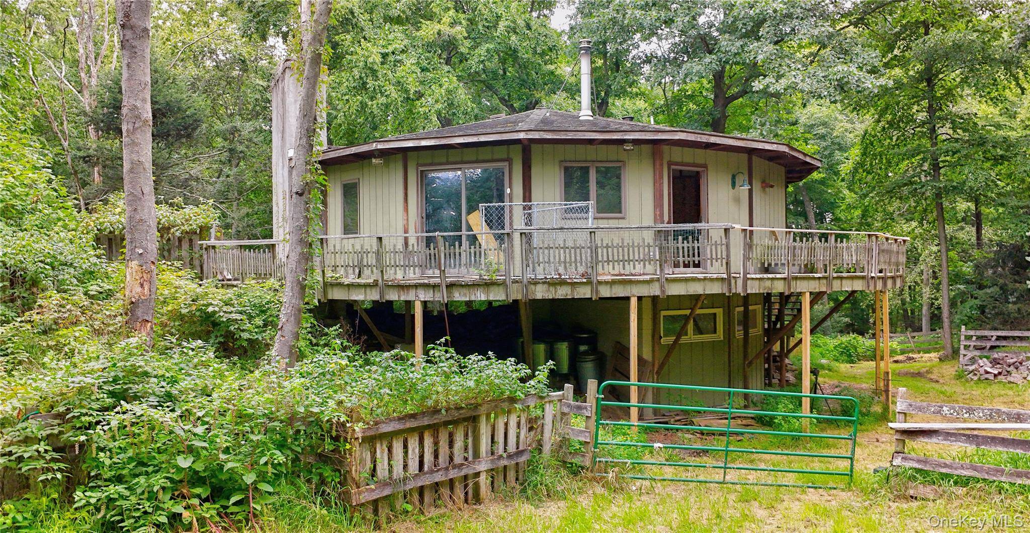 18 Continental RD, Warwick, NY 10990