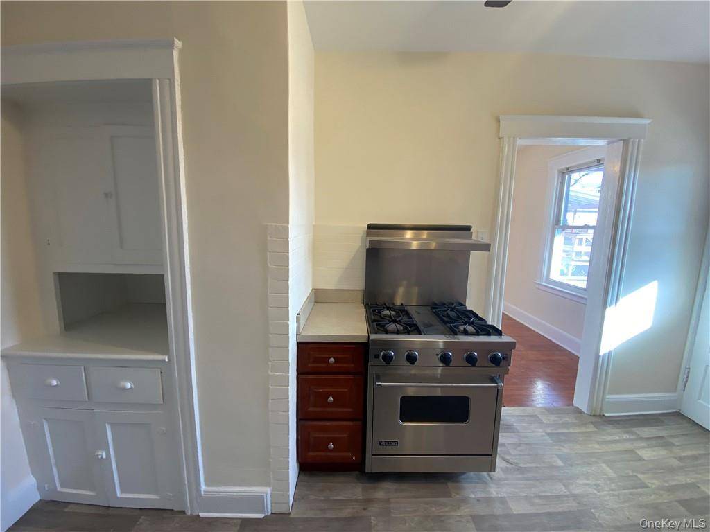 454 Westchester AVE, Port Chester, NY 10573