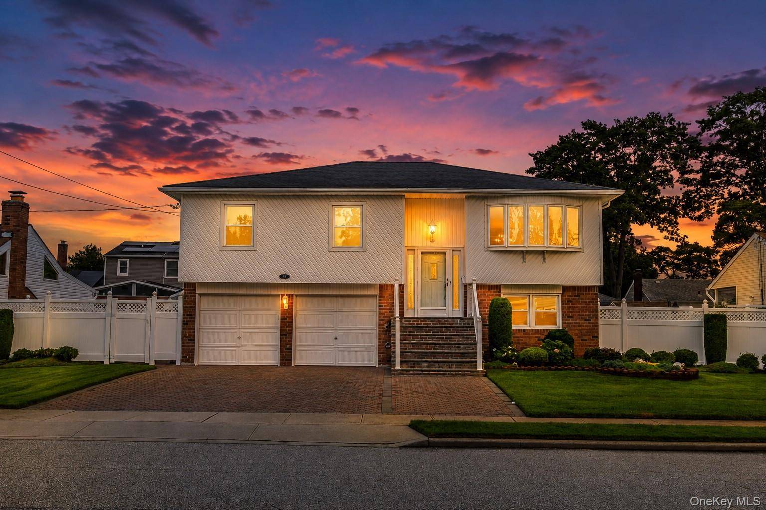 93 Toronto AVE, Massapequa, NY 11758