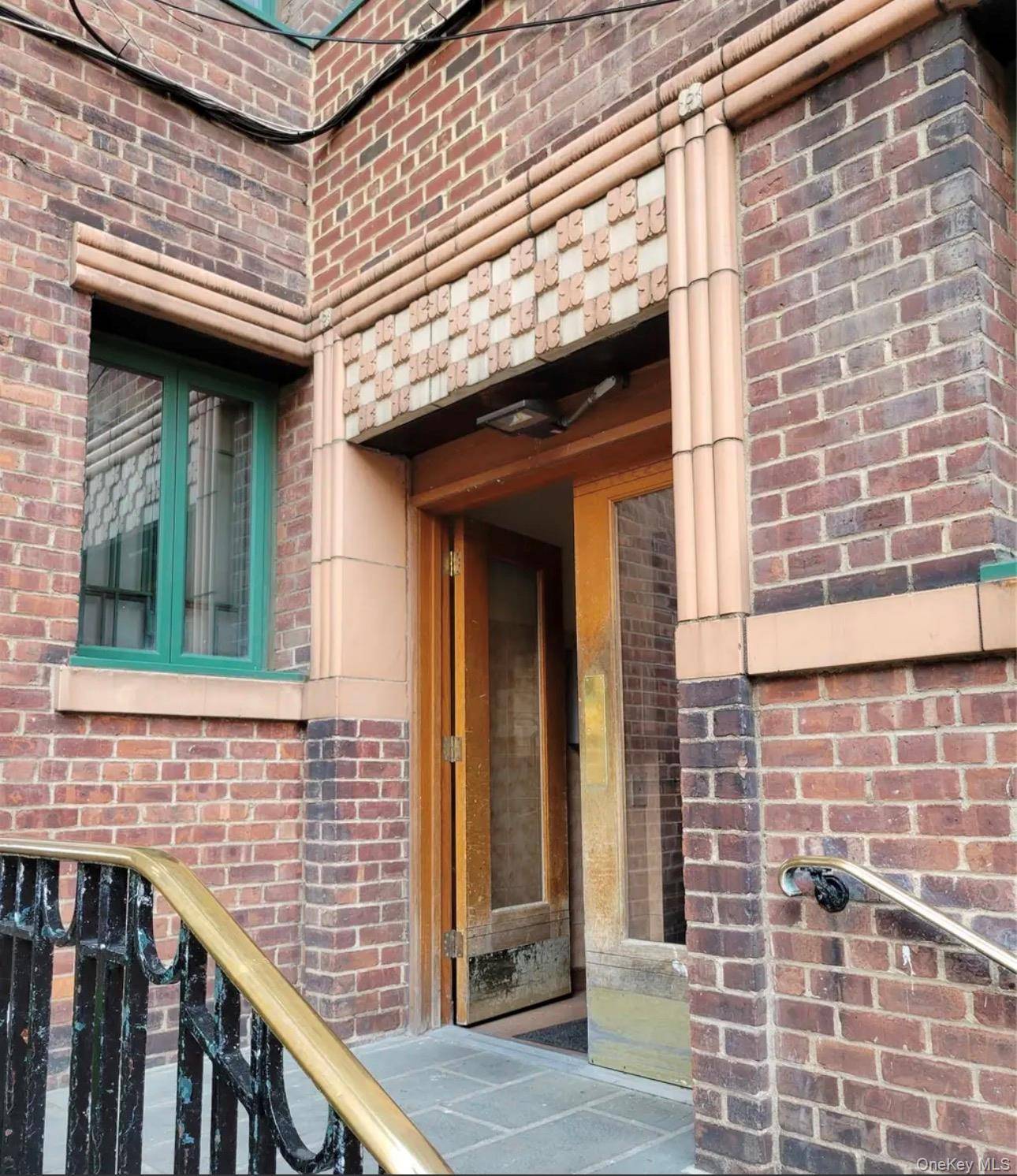 1503 Metropolitan AVE #7E, Bronx, NY 10462