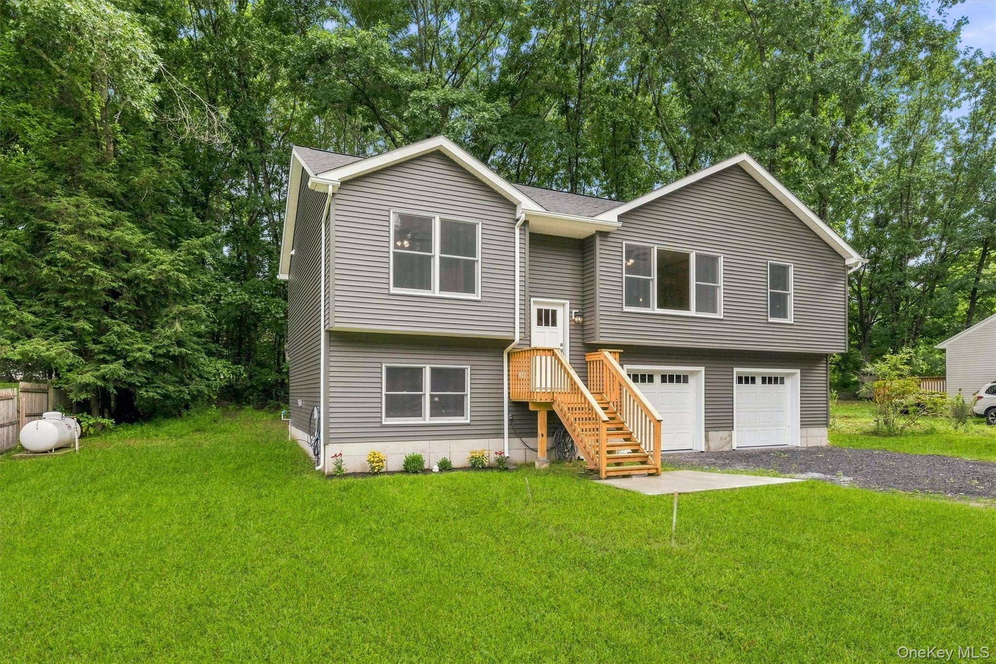 6 Mark DR, Port Jervis, NY 12771